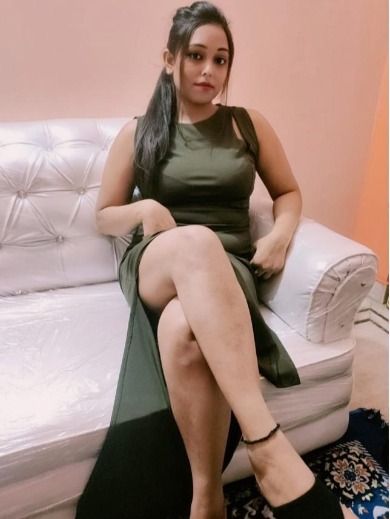 female Call Girls in Bandra
